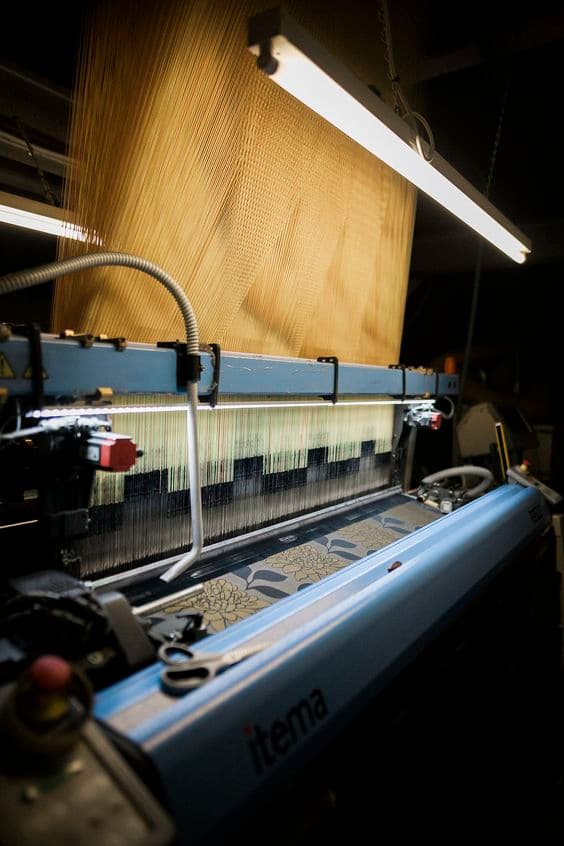 Machine-made Tablofarsh